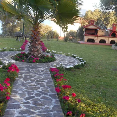 Heliactida House Vakantiehuis